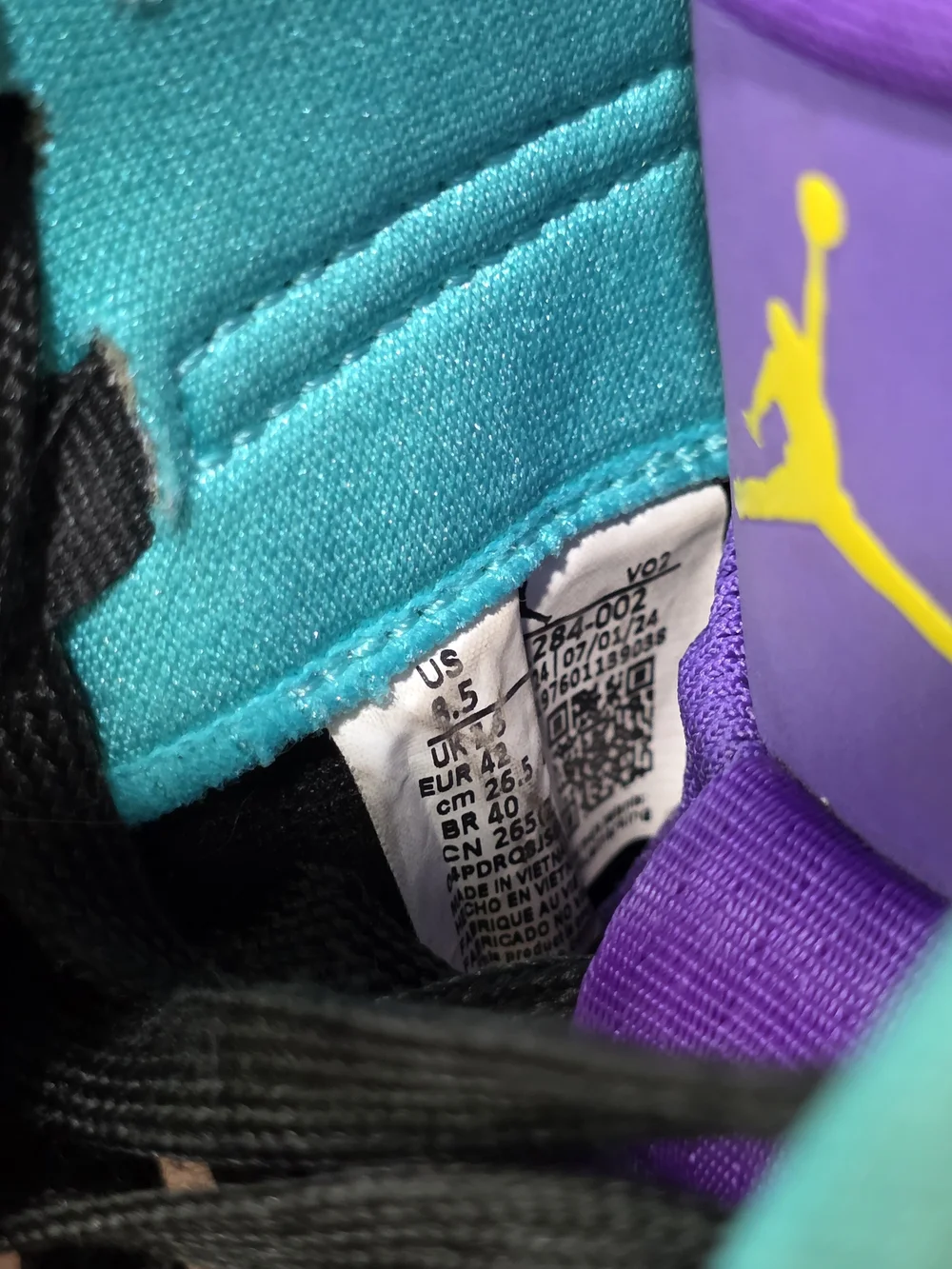 Jordan Luka 3 'Imaginarium' (Black/Hyper Jade/Pink Prime, SKUFQ1284-002 / FQ1285